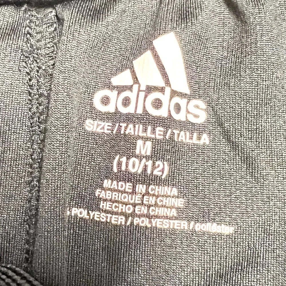 ADIDAS kids Base Bos Sho Shorts black size M (12)